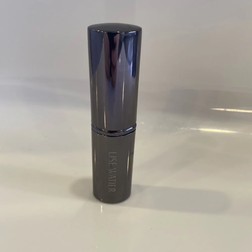 Lise Watier Retractable Kabuki Brush